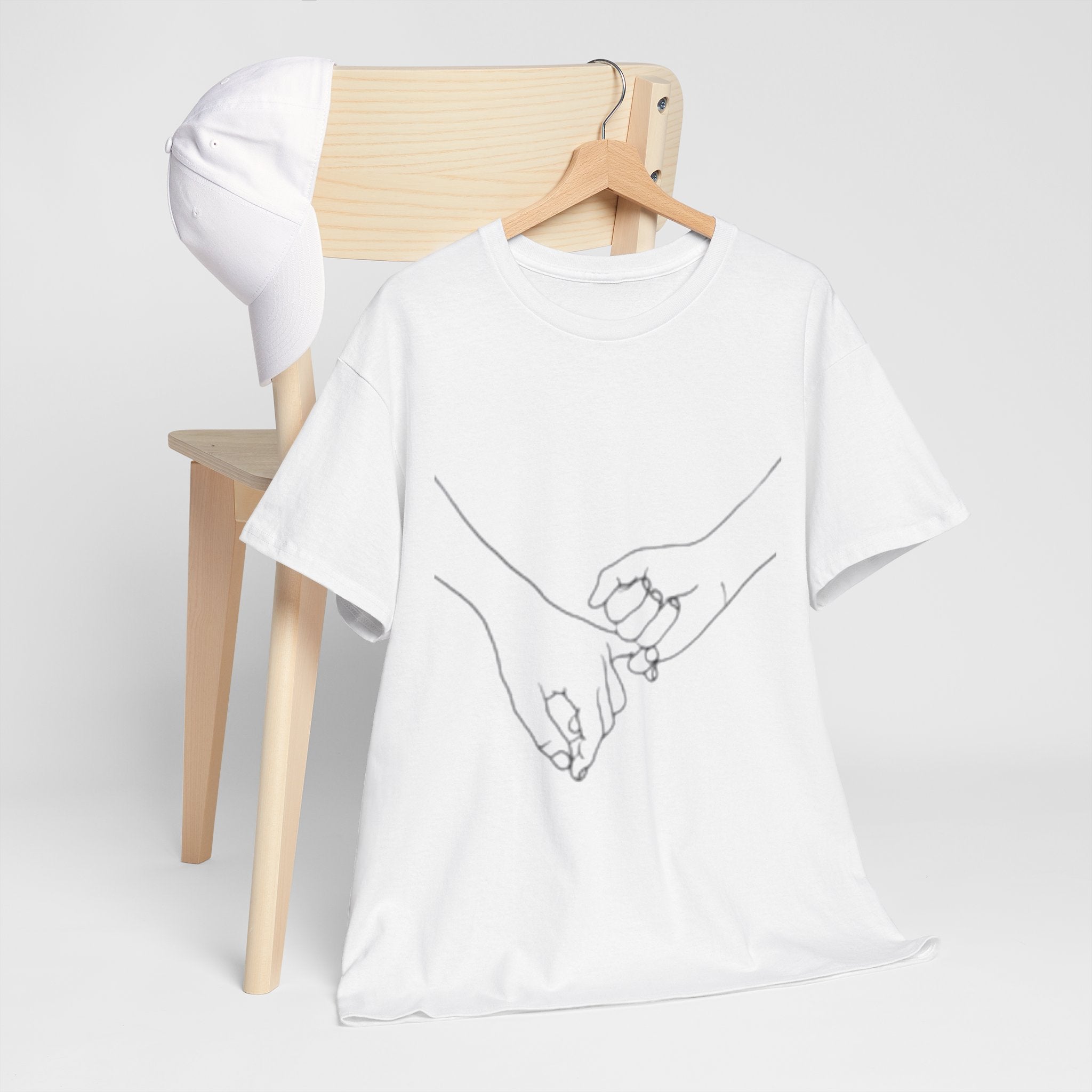 Abstract One-Line Couple Hand-Holding Tee – Modern Minimalist Valentine’s Gift-Design 2