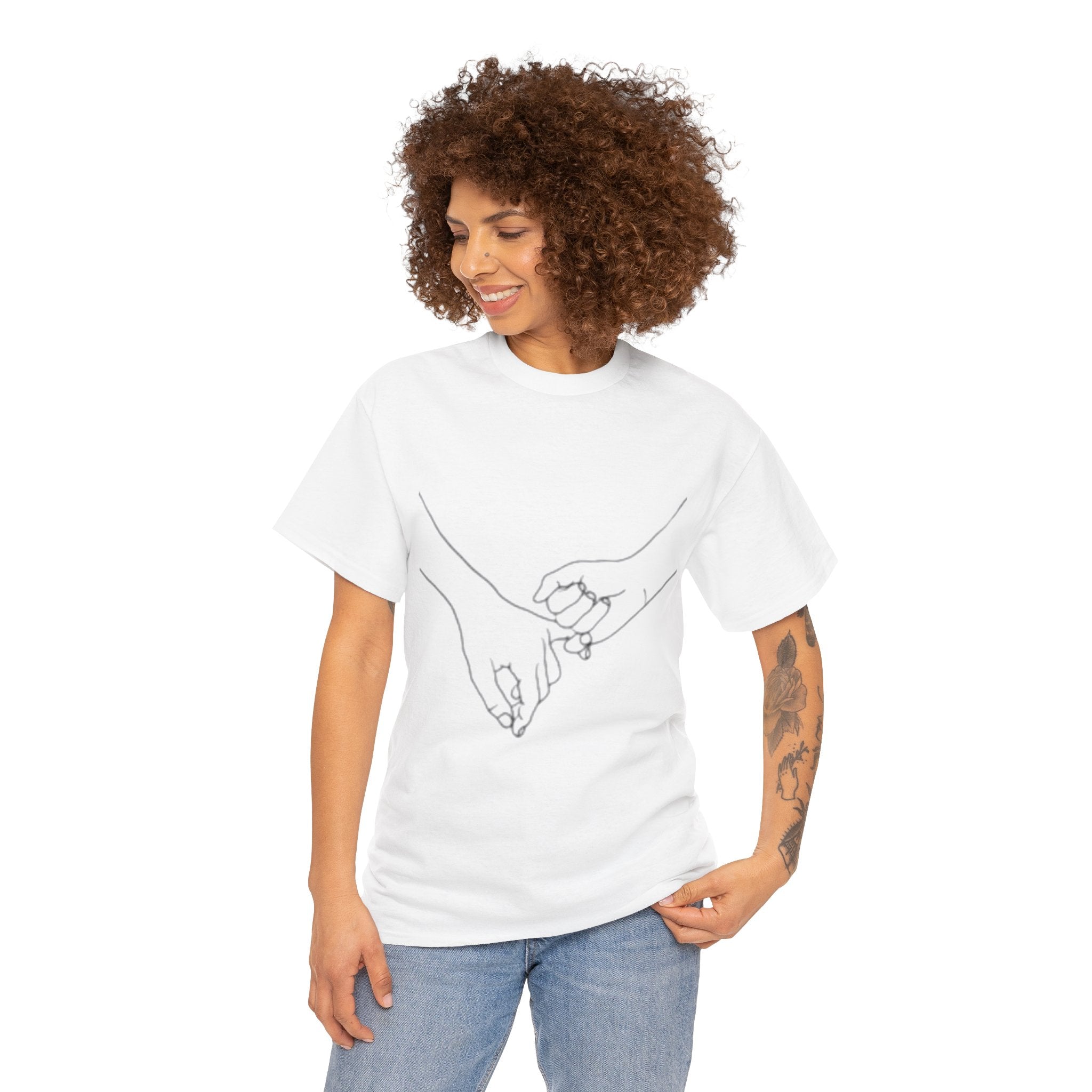 Abstract One-Line Couple Hand-Holding Tee – Modern Minimalist Valentine’s Gift-Design 2