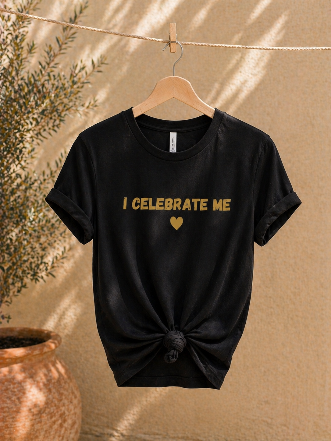 I Celebrate Me T-Shirt – Self Love Affirmation Tee, Empowering Women’s Shirt, Minimalist Positive Quote Tee, Gift for Her