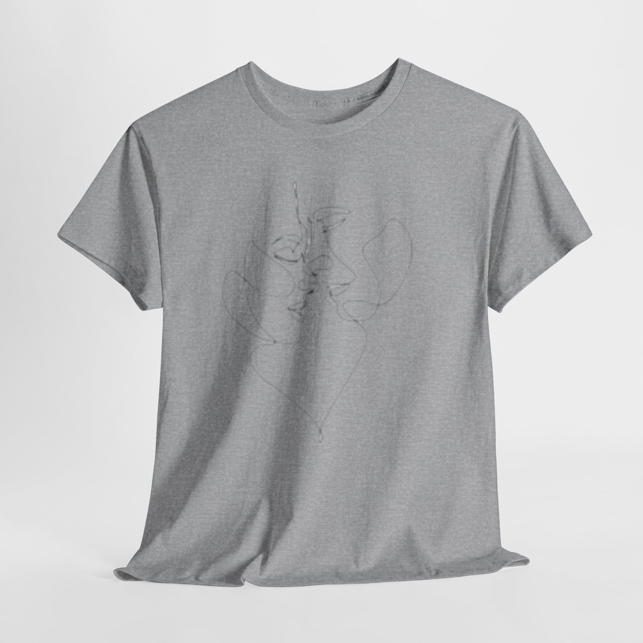Abstract One-Line Couple Kiss Tee Design2 – Modern Minimalist Valentine’s Gift