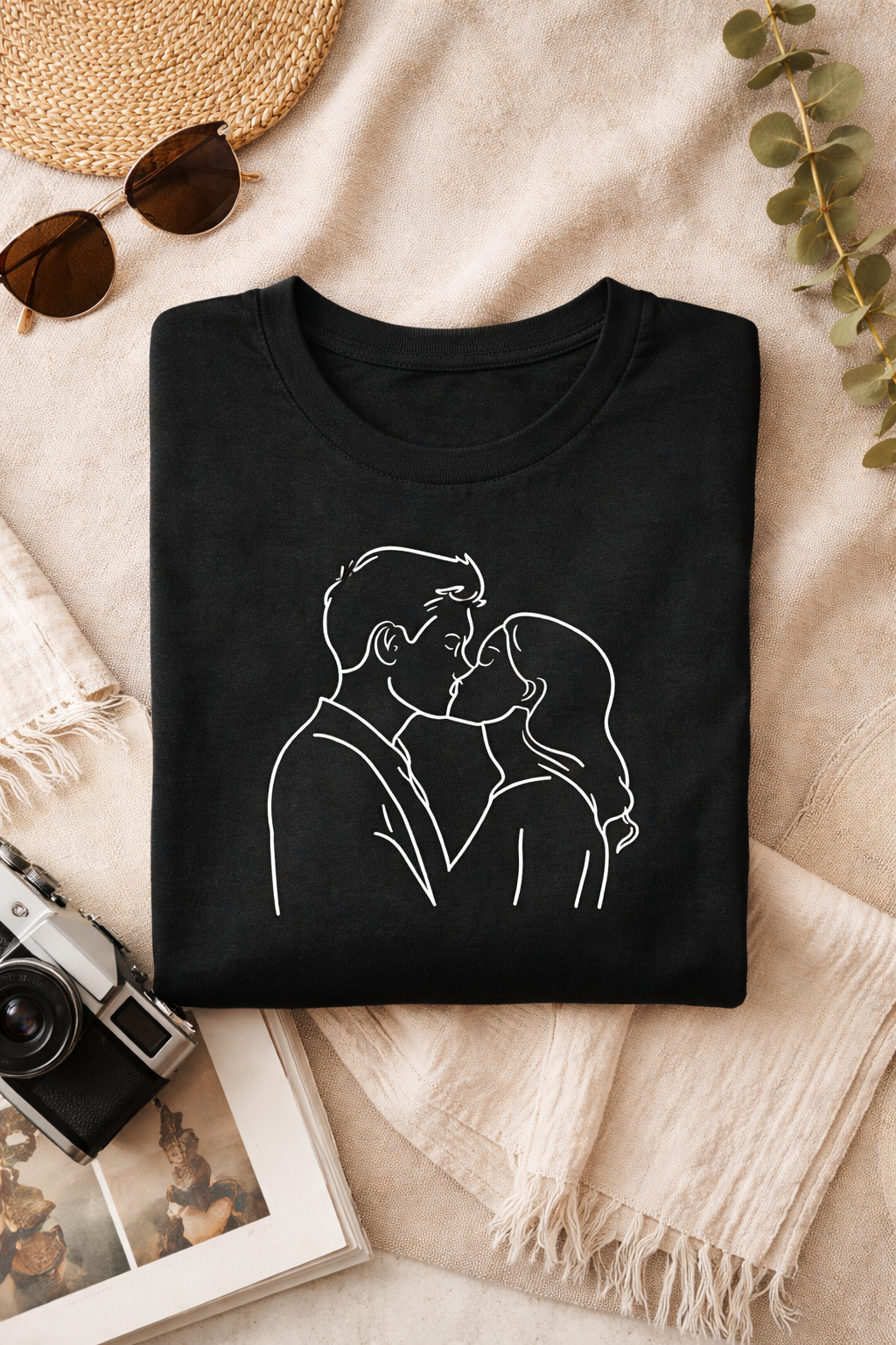 Minimal Line Art Couple Kissing T-Shirt, Romantic Unisex Cotton Tee, Simple Love Illustration Shirt, Modern Relationship Gift